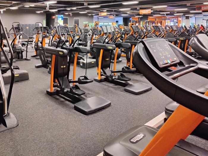Basic-Fit Eindhoven Vijfkamplaan 24/7