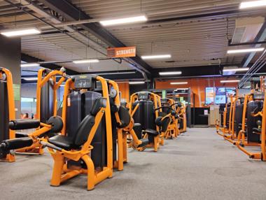 Basic-Fit Eindhoven Vijfkamplaan 24/7