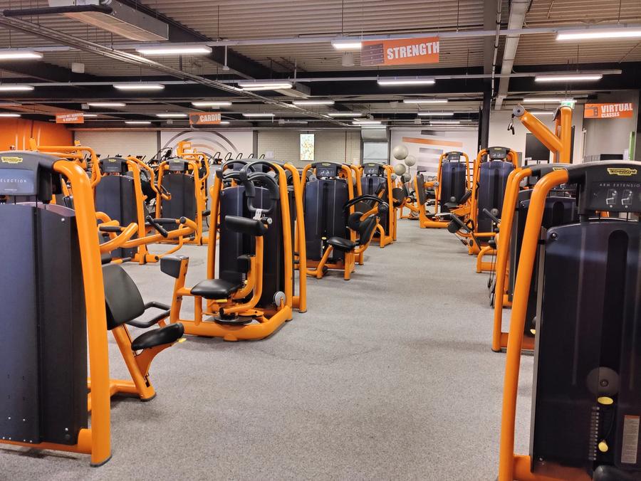 Basic-Fit Eindhoven Vijfkamplaan 24/7