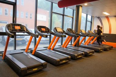 Basic-Fit Zaandam Martin Luther Kingweg 24/7