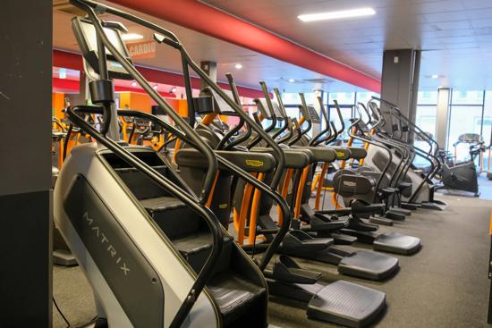 Basic-Fit Zaandam Martin Luther Kingweg 24/7