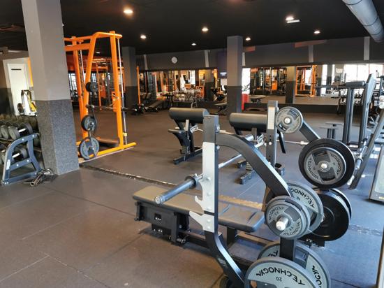 Basic-Fit Haarlem Bernadottelaan