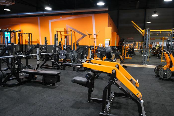 Basic-Fit Sneek Alexanderstraat 24/7