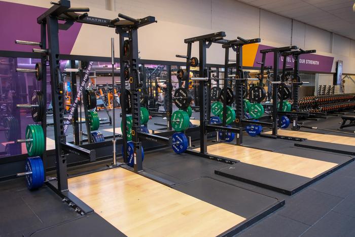 Basic-Fit Spijkenisse A.M. de Jongstraat 24/7