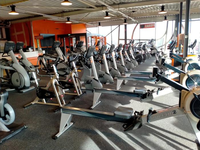 Basic-Fit Den Helder Industrieweg 24/7