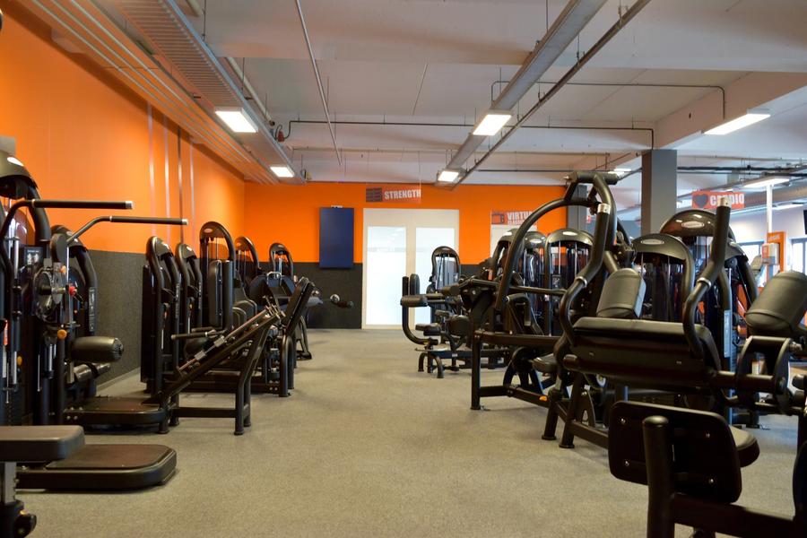 Basic-Fit Soest Nieuwegracht 24/7