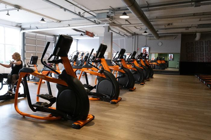 Basic-Fit Voorburg Mgr. van Steelaan