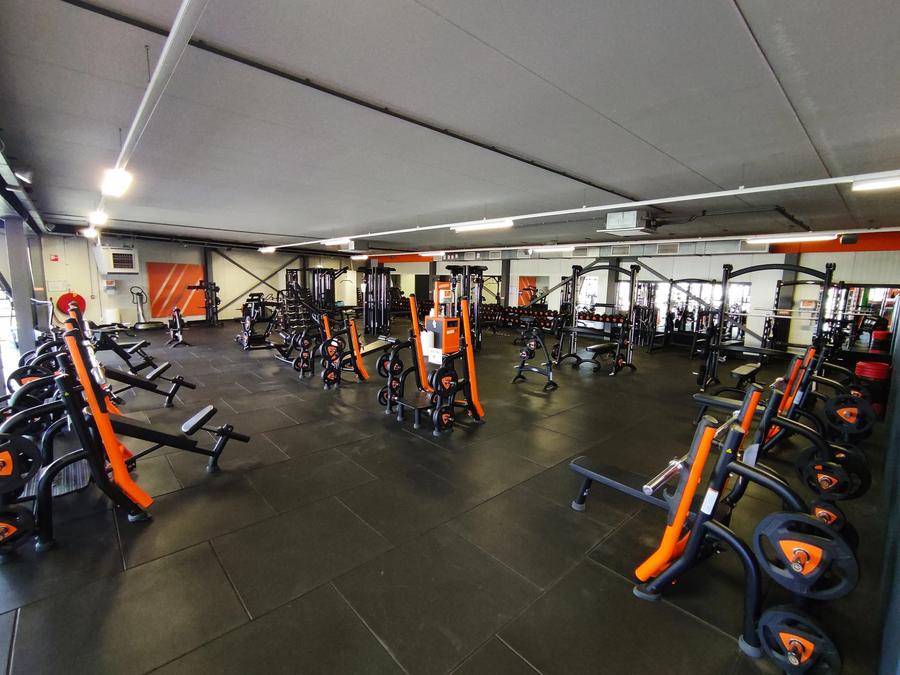Basic-Fit Houten Kruisboog 24/7