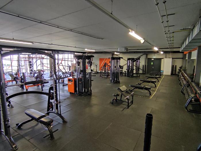 Basic-Fit Houten Kruisboog 24/7
