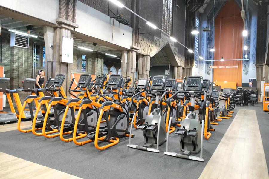Basic-Fit Maastricht Bosscherweg 24/7