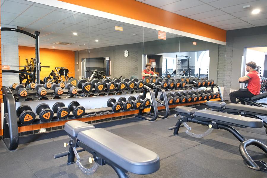 Basic-Fit Maastricht Bosscherweg 24/7