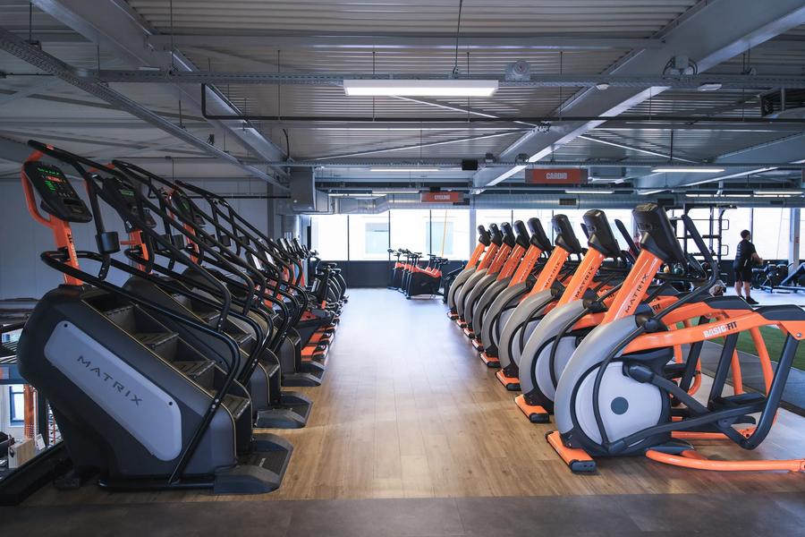Basic-Fit Ede Peppelensteeg 24/7