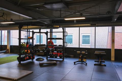 Basic-Fit Ede Peppelensteeg 24/7