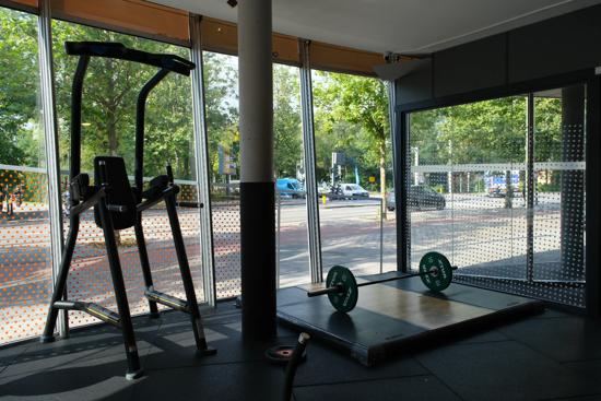 Basic-Fit Den Haag De Werf 24/7