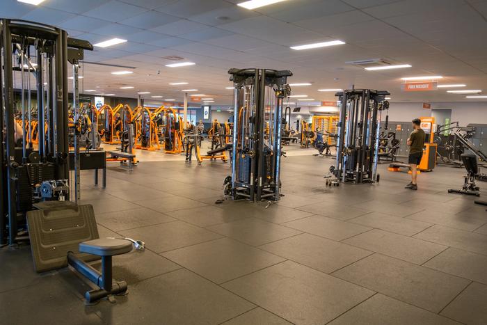 Basic-Fit Eindhoven Brussellaan 24/7