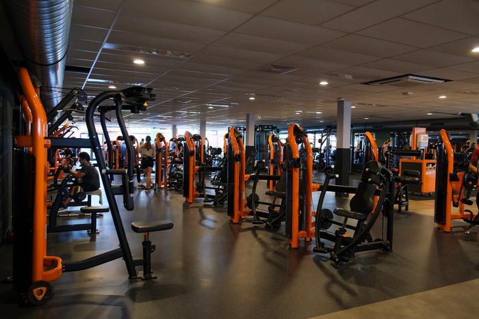 Basic-Fit Groningen Antillenstraat 24/7
