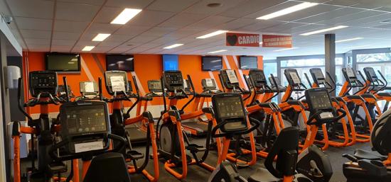 Basic-Fit Hoogeveen Pesserstraat 24/7