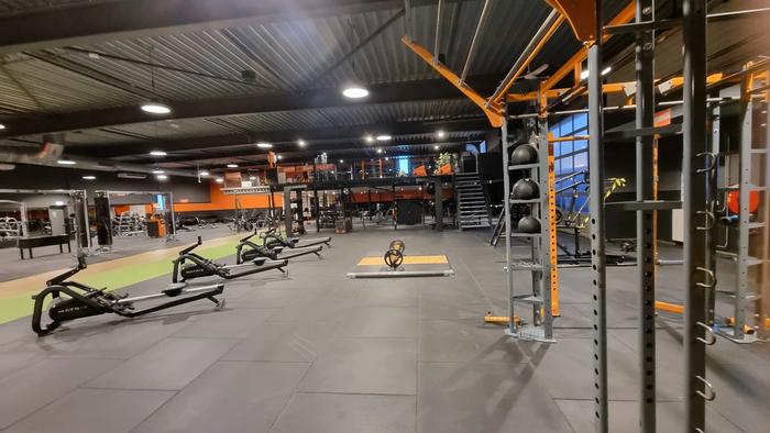 Basic-Fit Waalwijk Eerste Zeine 24/7