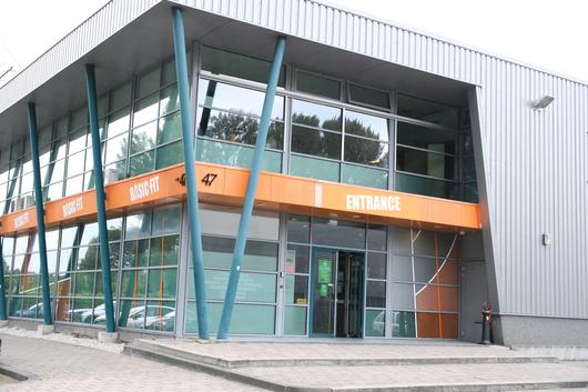 Basic-Fit Zwijndrecht Ter Steeghe Ring 24/7