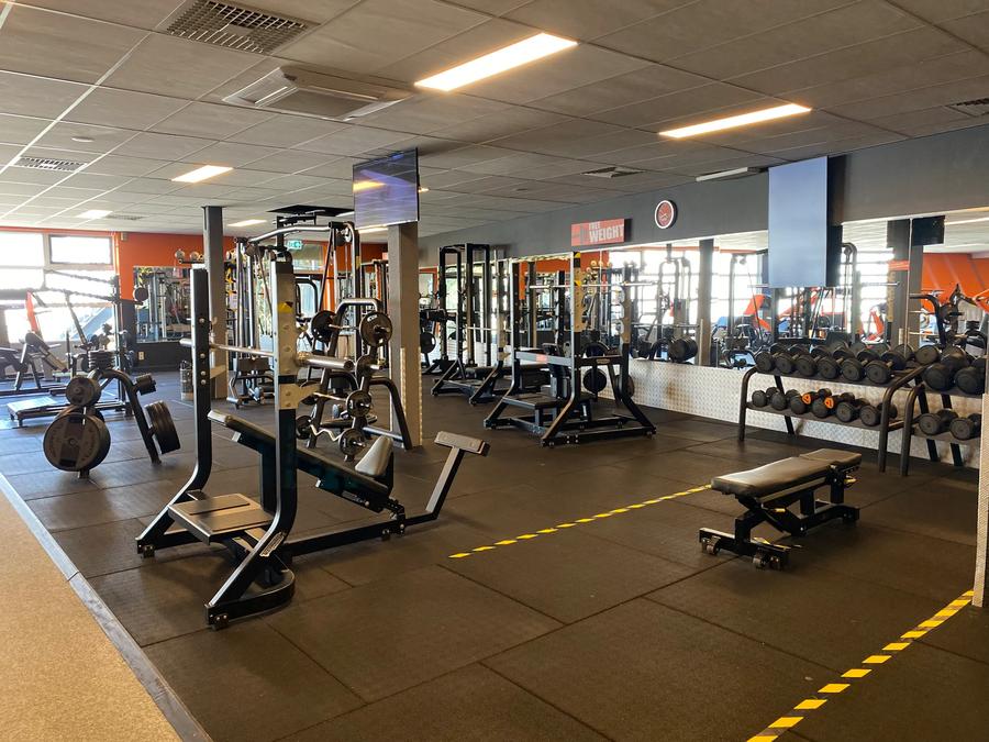 Basic-Fit Breda Teteringsedijk 24/7