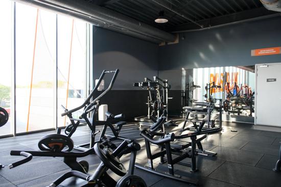 Basic-Fit Rosmalen Groote Vlietlaan 24/7