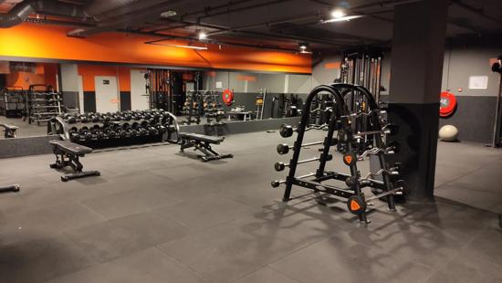 Basic-Fit Tilburg Heuvel 24/7