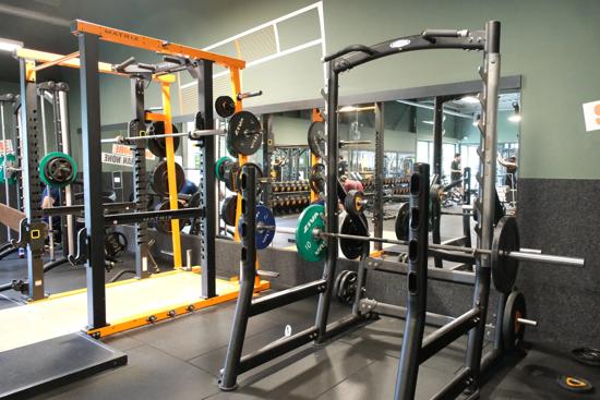 Basic-Fit Rotterdam IJsselmonde Dwarsdijk 24/7