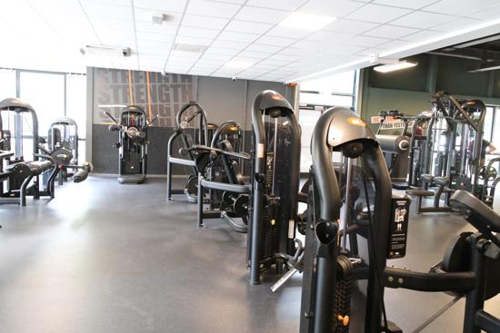 Basic-Fit Rotterdam IJsselmonde Dwarsdijk 24/7