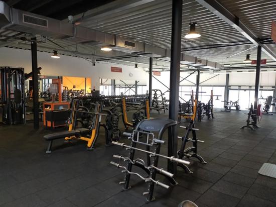 Basic-Fit Goes v.d. Spiegelstraat 24/7