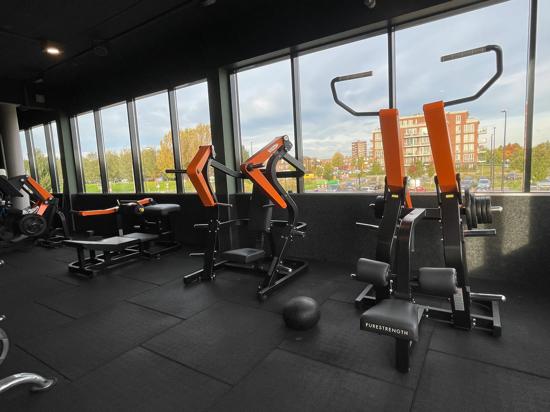 Basic-Fit Den Haag Sylvain Poonstraat 24/7