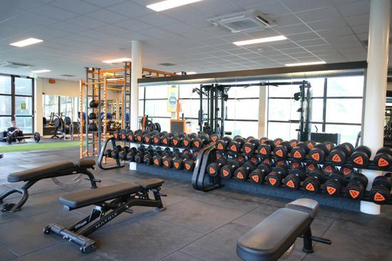 Basic-Fit Hoogeveen Duymaer van Twistweg 24/7