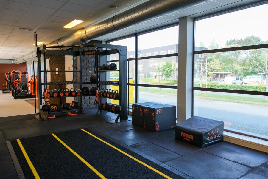 Basic-Fit Hoogeveen Duymaer van Twistweg 24/7