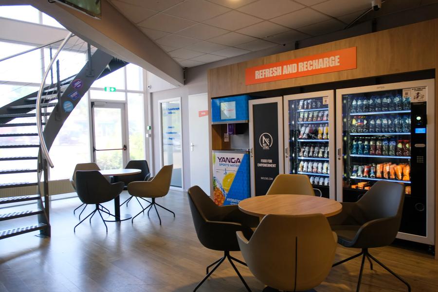 Basic-Fit Groningen Van Imhoffstraat 24/7