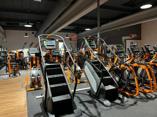 Basic-Fit Den Bosch Oude Vlijmenseweg 24/7