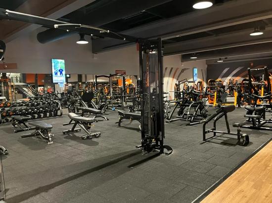 Basic-Fit Den Bosch Oude Vlijmenseweg 24/7