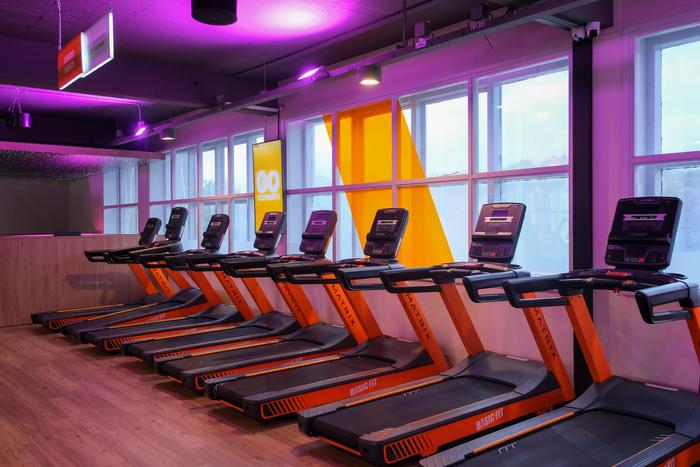 Basic-Fit Rotterdam 1e Jerichostraat 24/7