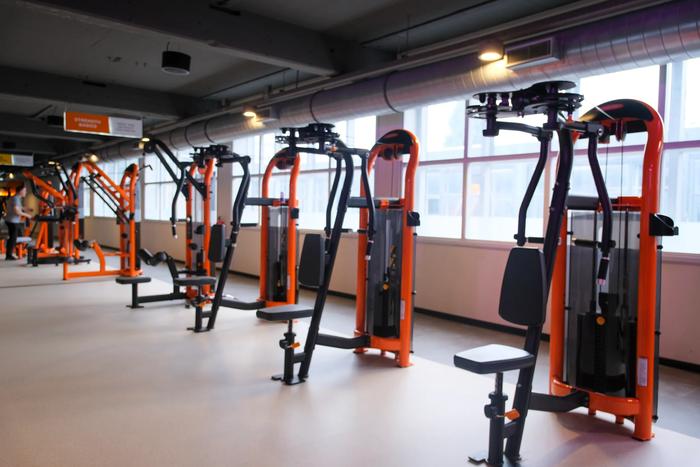 Basic-Fit Rotterdam 1e Jerichostraat 24/7