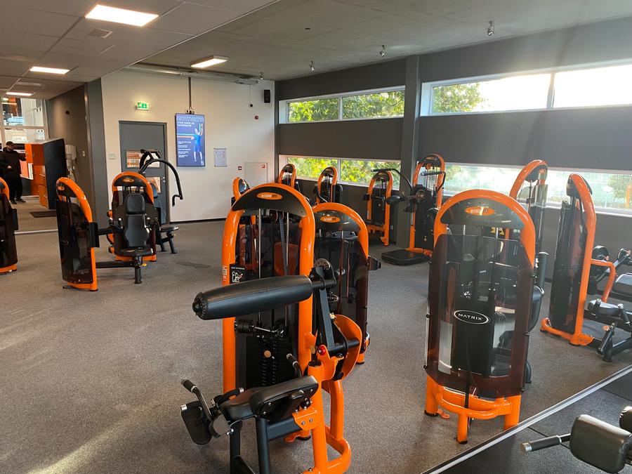 Basic-Fit Alphen aan den Rijn Sportlaan 24/7