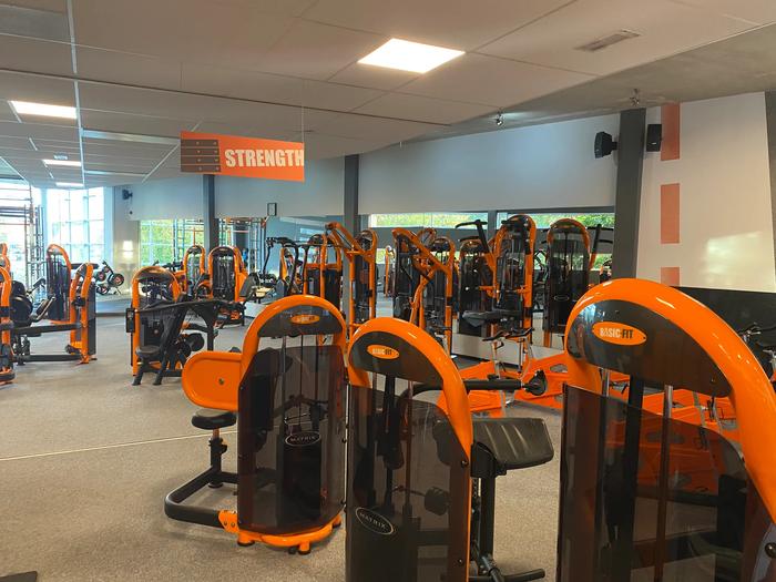 Basic-Fit Alphen aan den Rijn Sportlaan 24/7