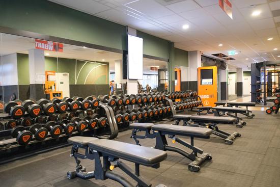 Basic-Fit Amsterdam Baarsjesweg 24/7