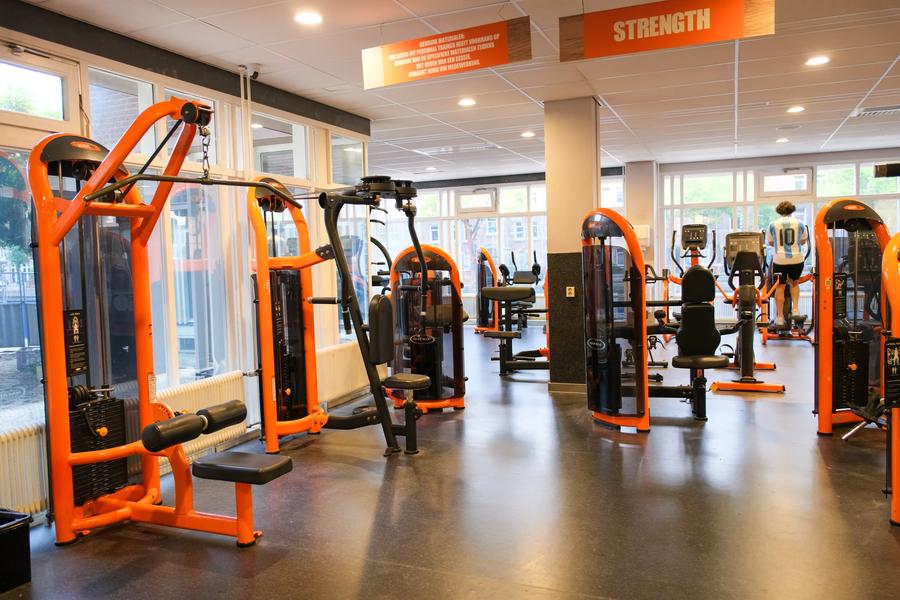 Basic-Fit Amsterdam Baarsjesweg 24/7
