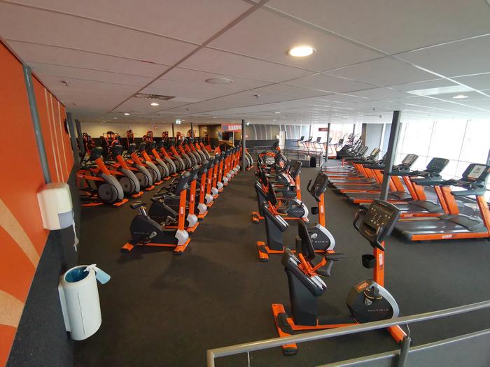 Basic-Fit Woerden Botnische Golf 24/7