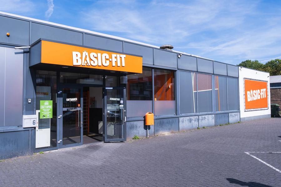 Basic-Fit Tilburg Artemisstraat 24/7