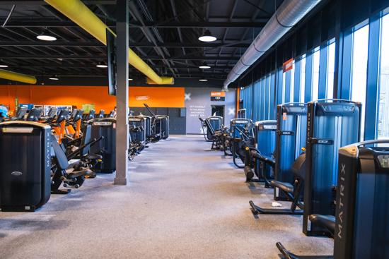 Basic-Fit Tilburg Artemisstraat 24/7