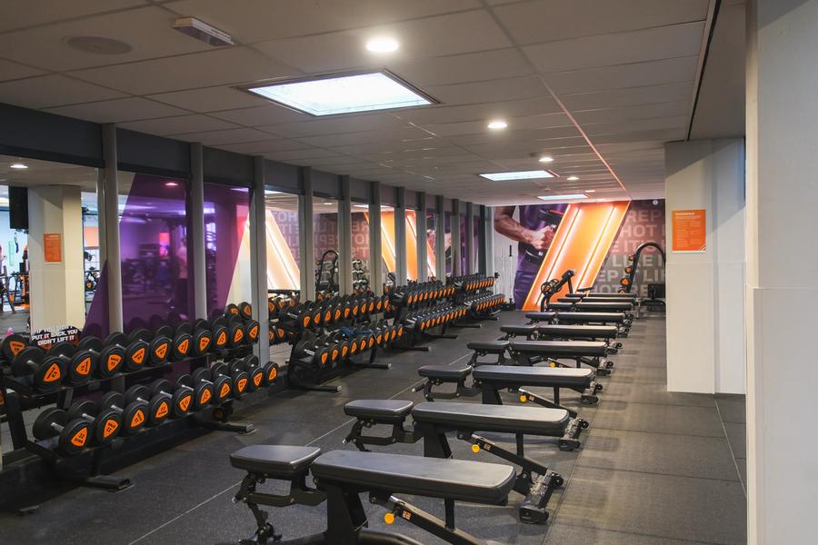Basic-Fit Haarlem Vondelweg 24/7