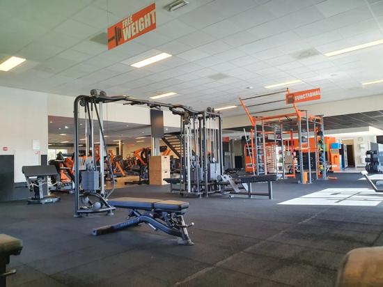 Basic-Fit Barneveld Wethouder Rebellaan 24/7