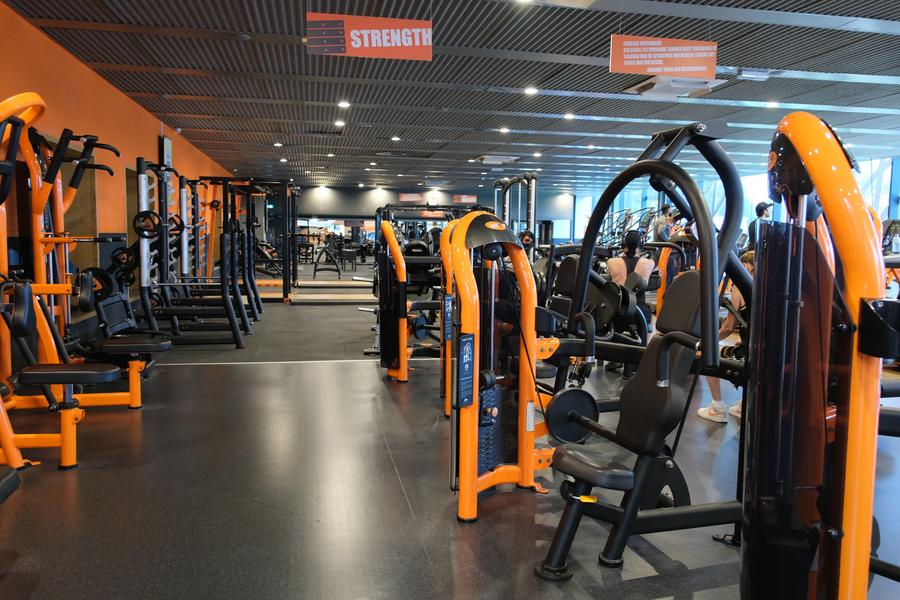 Basic-Fit Vlissingen Baskensburgplein 24/7
