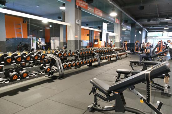 Basic-Fit Rotterdam Metaalhof 24/7