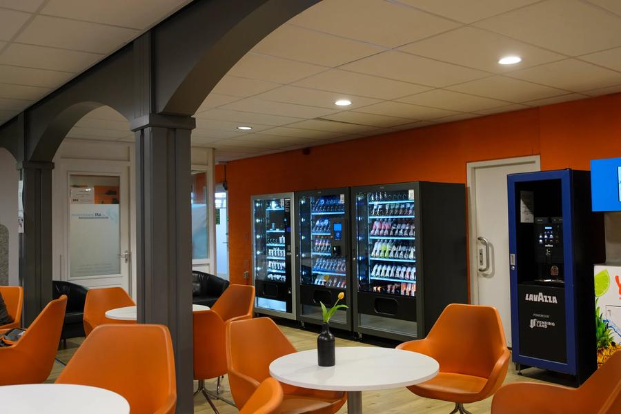 Basic-Fit Helmond Braakse Bosdijk 24/7
