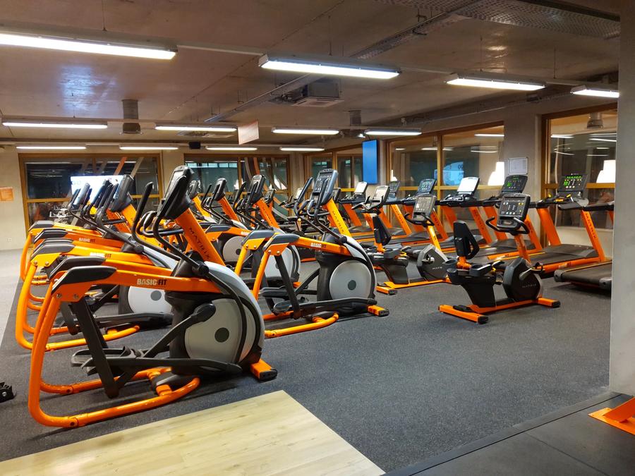 Basic-Fit Rotterdam Jan Ligthartstraat 24/7